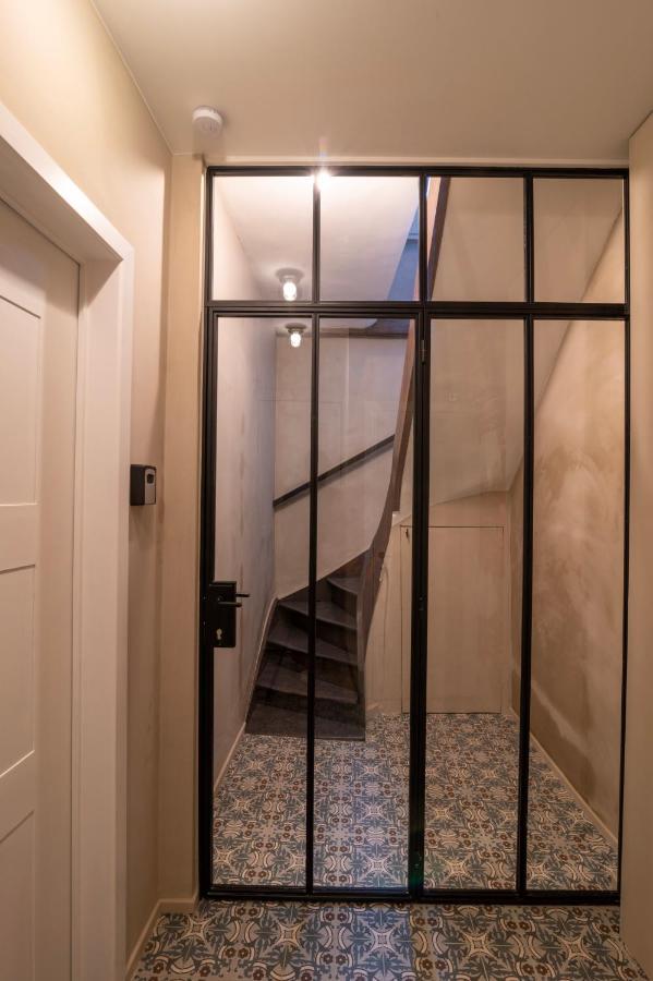 Private En-Suite Room In The Heart Of Le Sablon Brussel Bagian luar foto