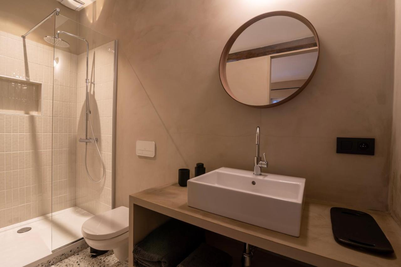 Private En-Suite Room In The Heart Of Le Sablon Brussel Bagian luar foto